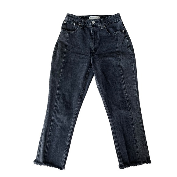 Abercrombie & Fitch Denim - Abercrombie & Fitch Curve Love The Mom High Rise Black Jeans Size 24/00 Short